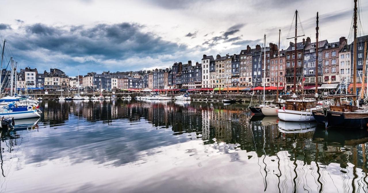 Greeter-Nid Douillet A 5 Min Du Port De Honfleurアパートメント エクステリア 写真